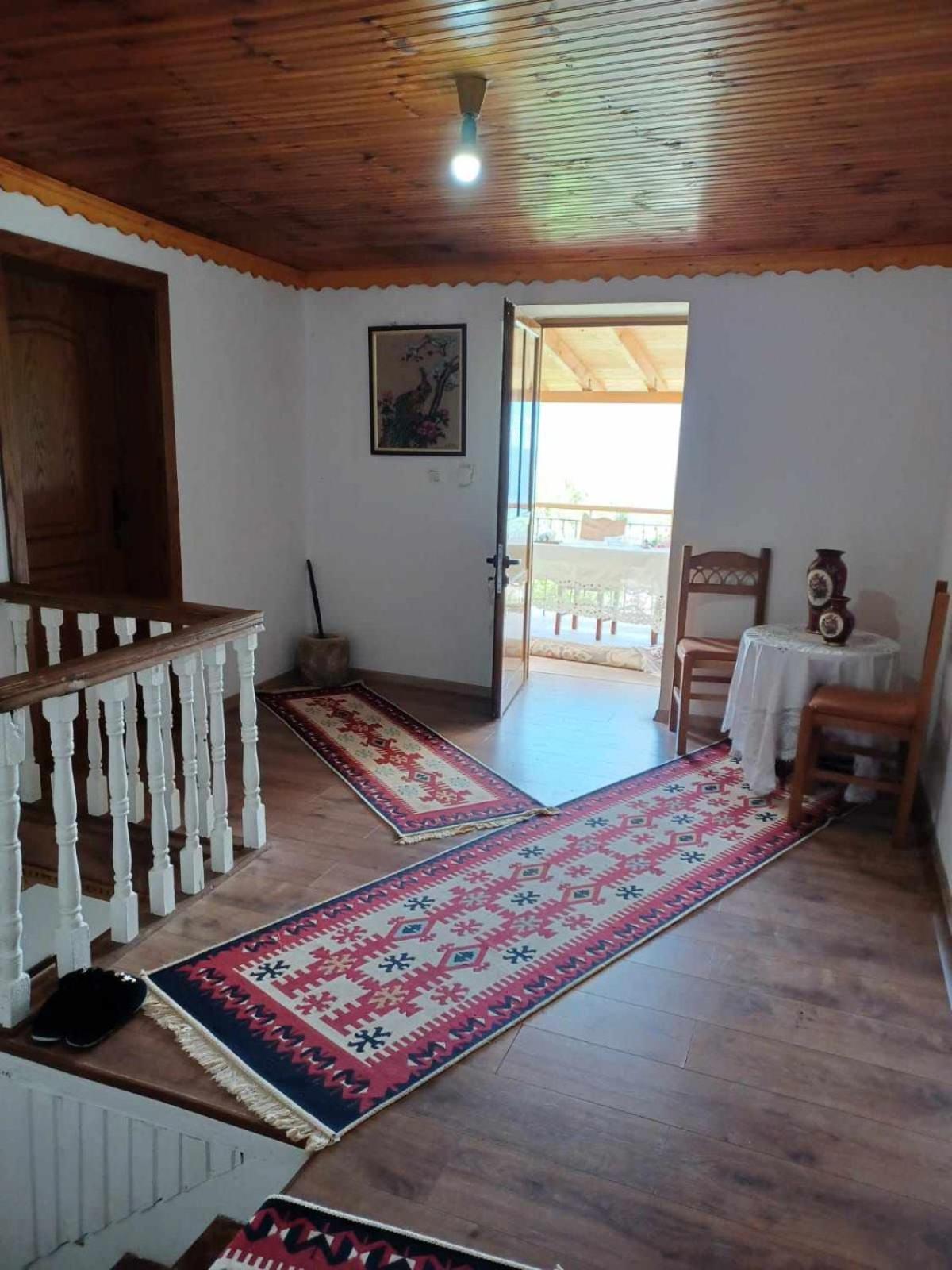 Guest House Hasko Gjirokaster Ngoại thất bức ảnh