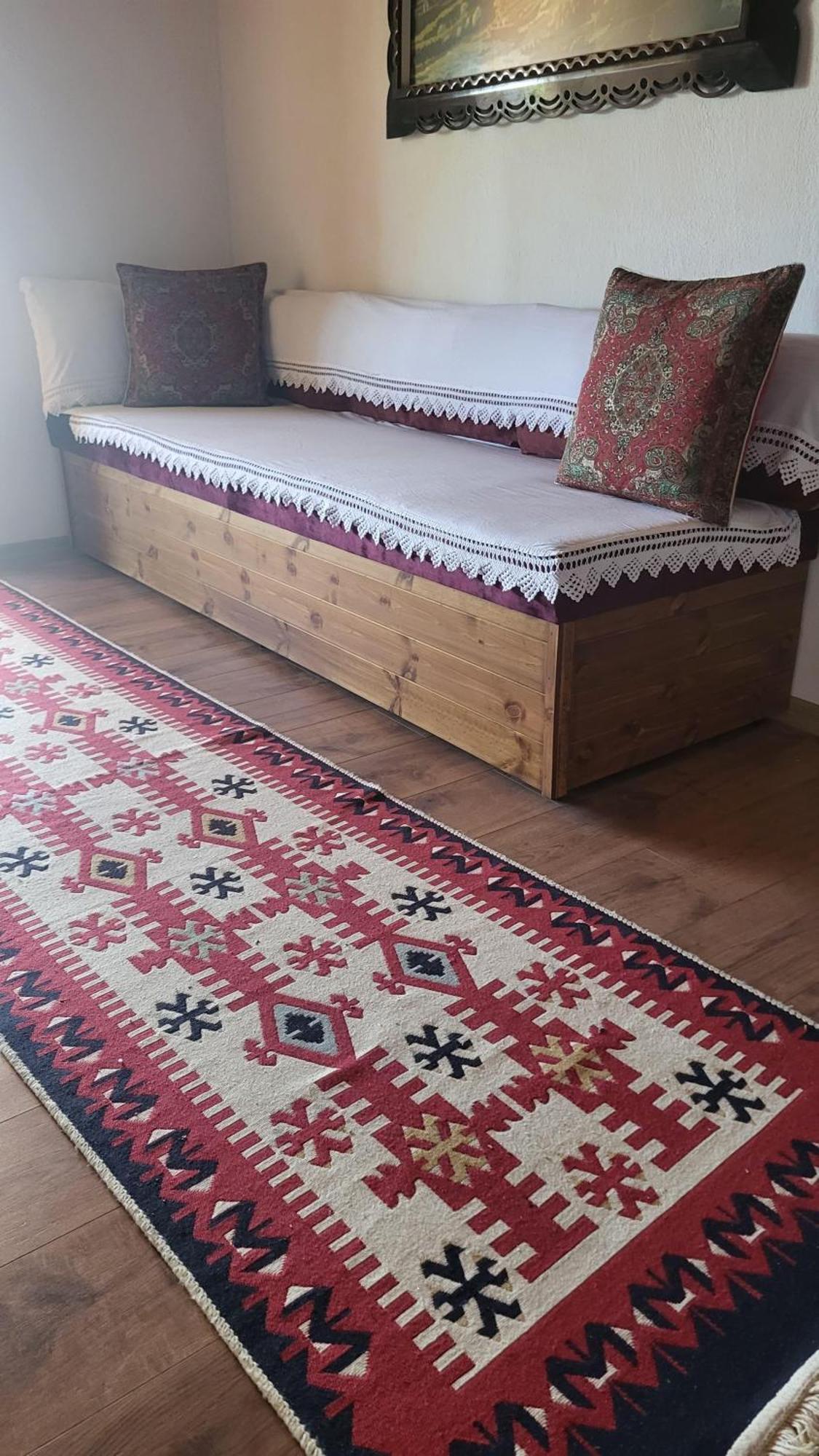 Guest House Hasko Gjirokaster Ngoại thất bức ảnh